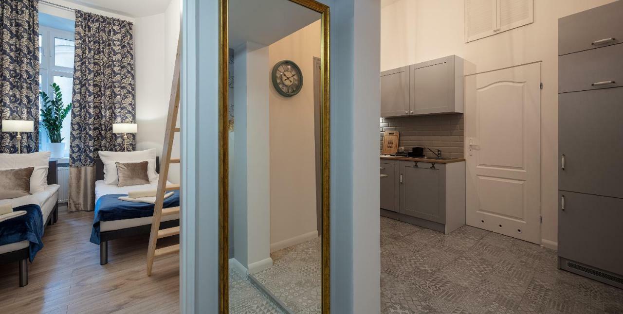 Apartamenty U Tuwima Лодзь Экстерьер фото