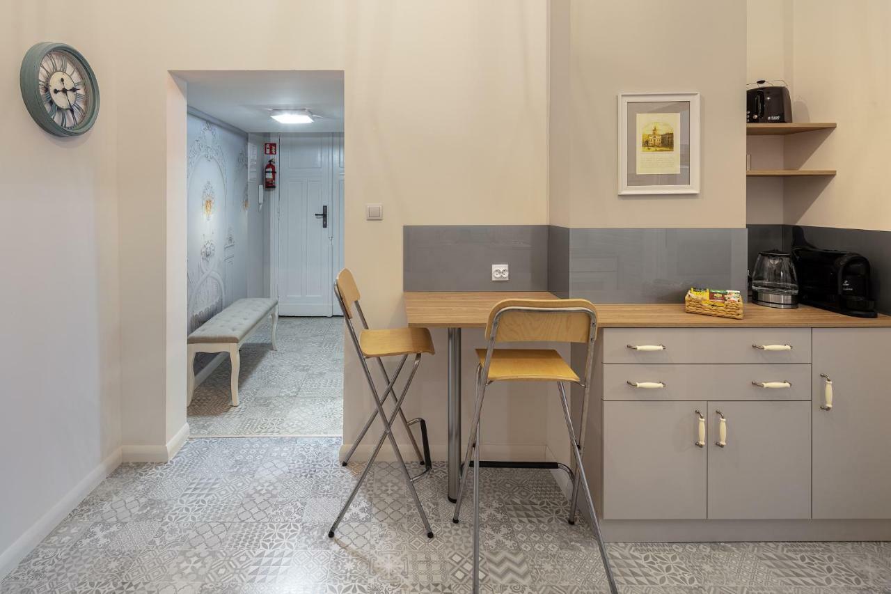 Apartamenty U Tuwima Лодзь Экстерьер фото